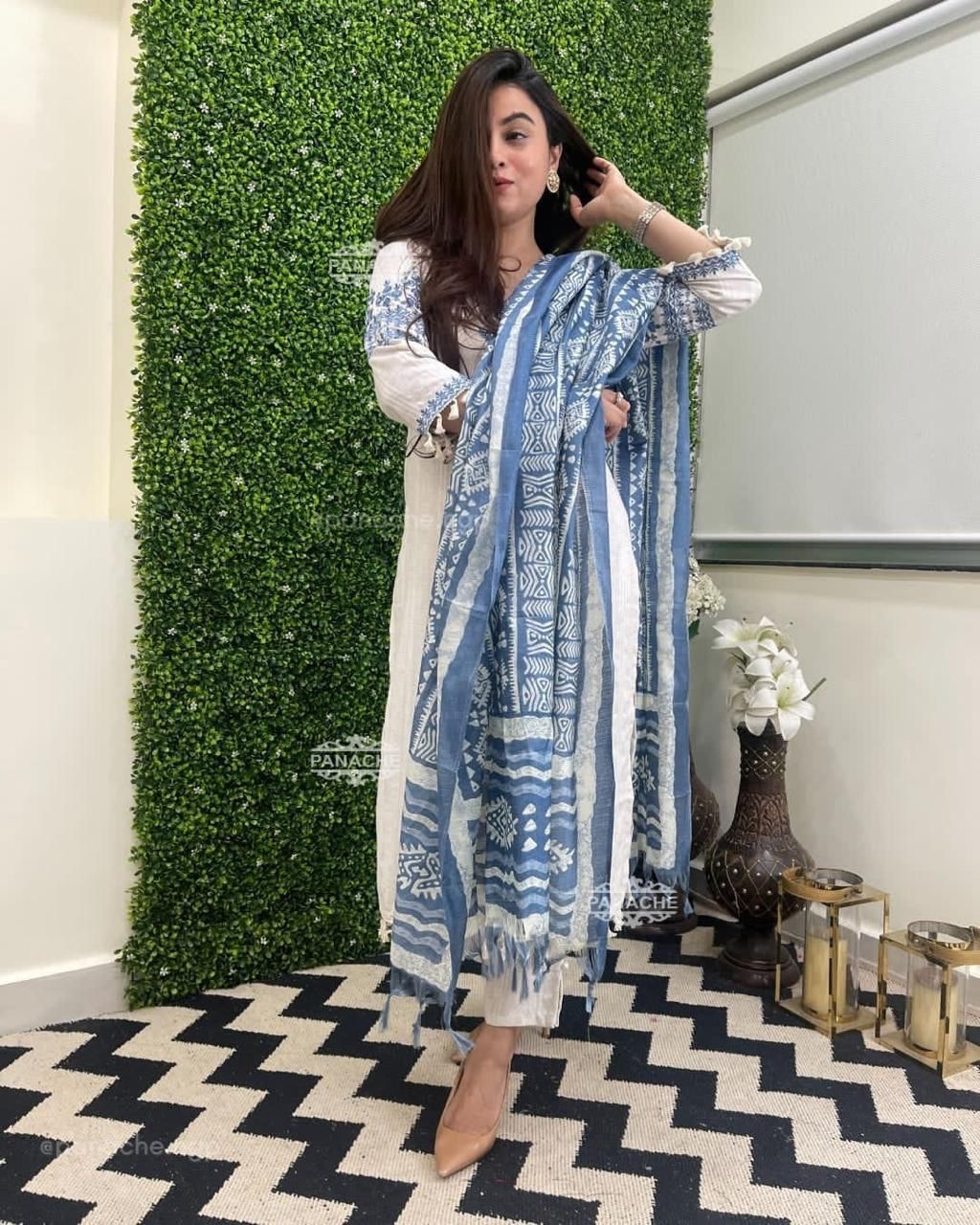 Blue And White Cotton Embroidered Katha Suite Sets