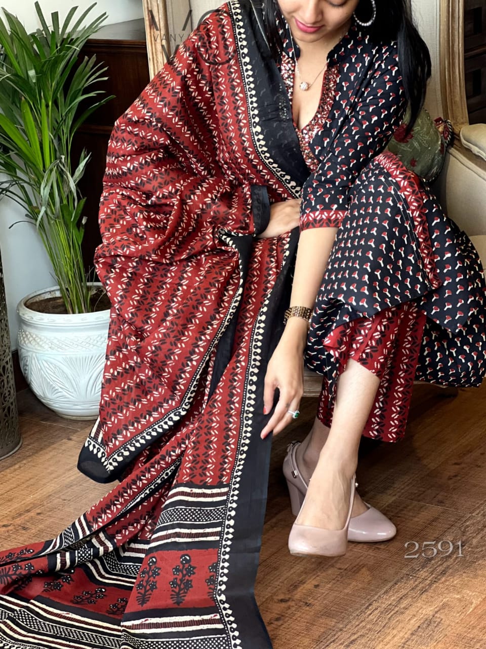 Jaipuri Hand Block Print Side Slit Cut And Angrakha Style