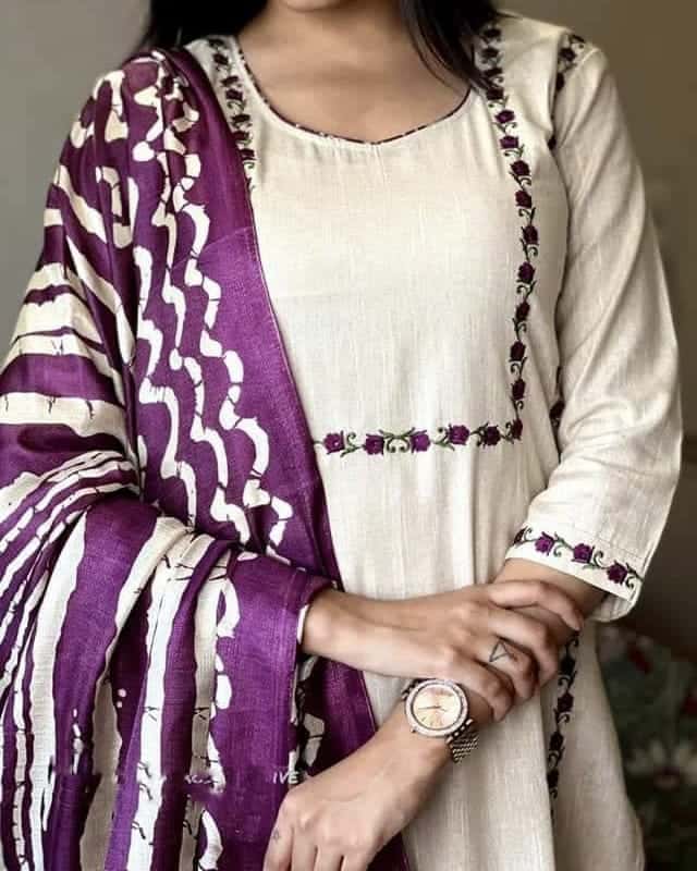 White And Purple Handloom Cotton Kurta Pant And Khadi Silk Ikkat Print Dupatta Set