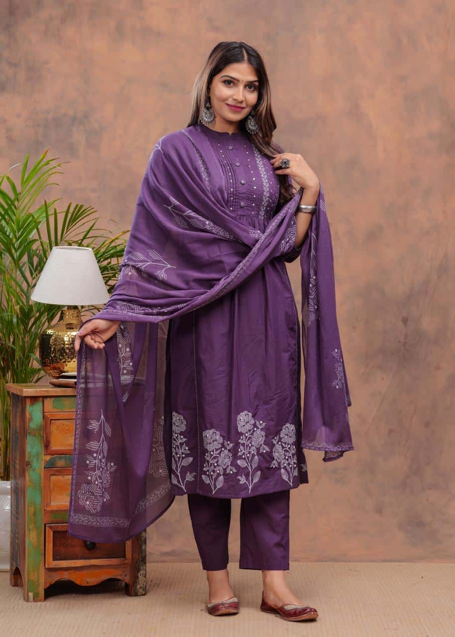 Women Navy blue Printed Straight Kurta Suit Set