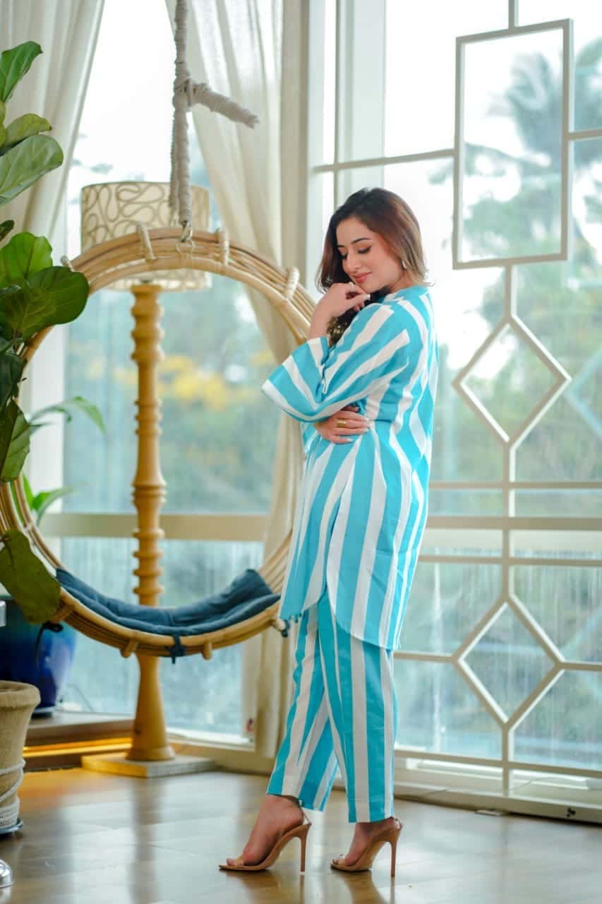 Stunning blue cotton cord set