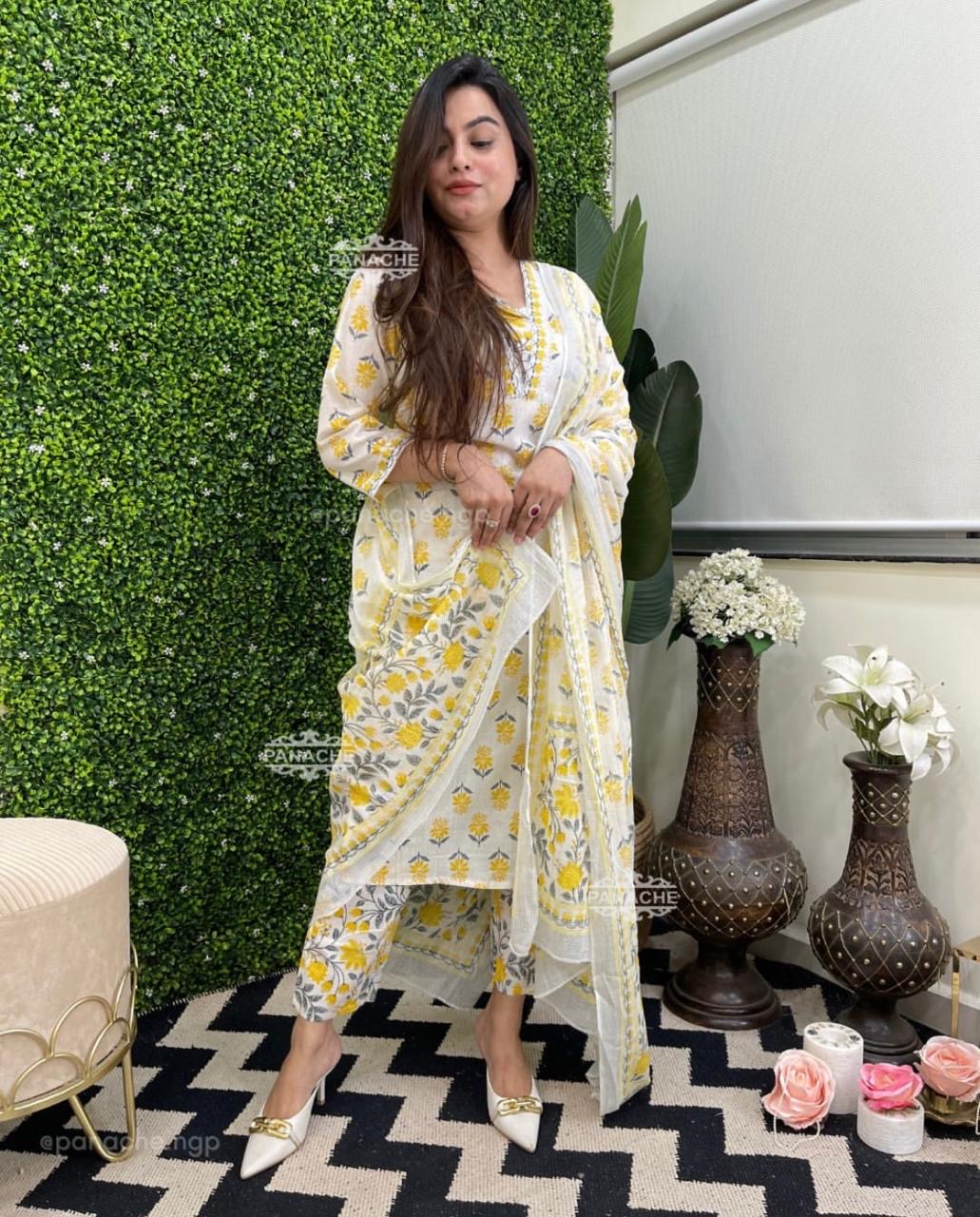 Beautiful kurta pant with dupatta set