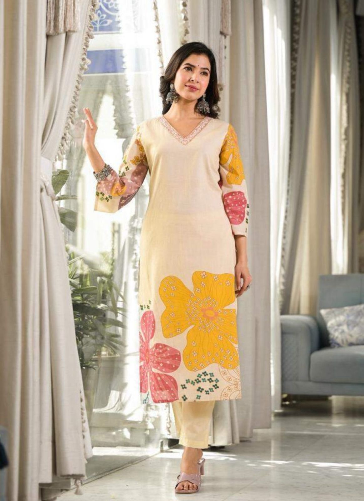 Elegant Pure Muslin Suit Set Beautifully Decorated With Beautiful Flower Print And Lace Detailing dupatta