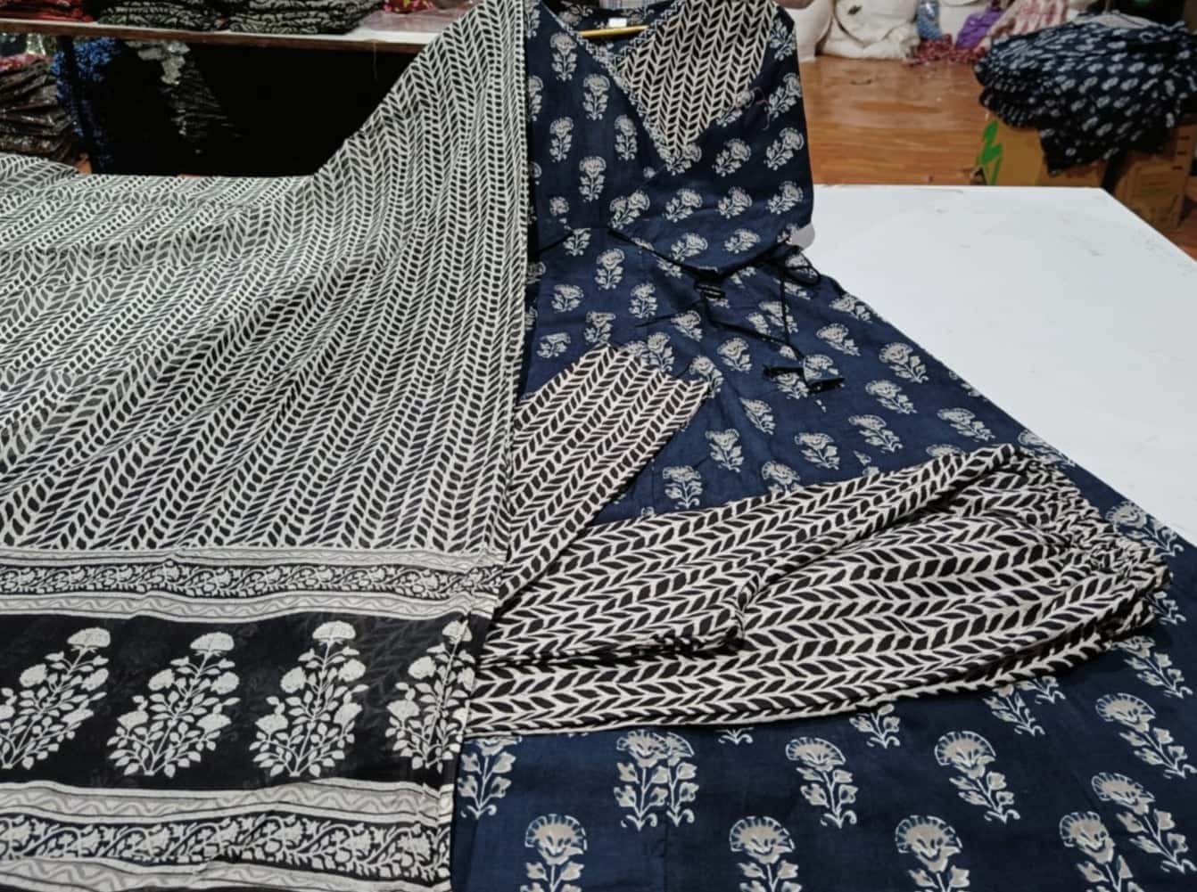 Nyra Cut Kurti Pure Cotton | Chicken Kari Embroidery