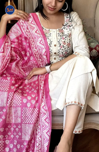 Khaadi Cotton Embroidered Kurta Pant And Dupatta Set