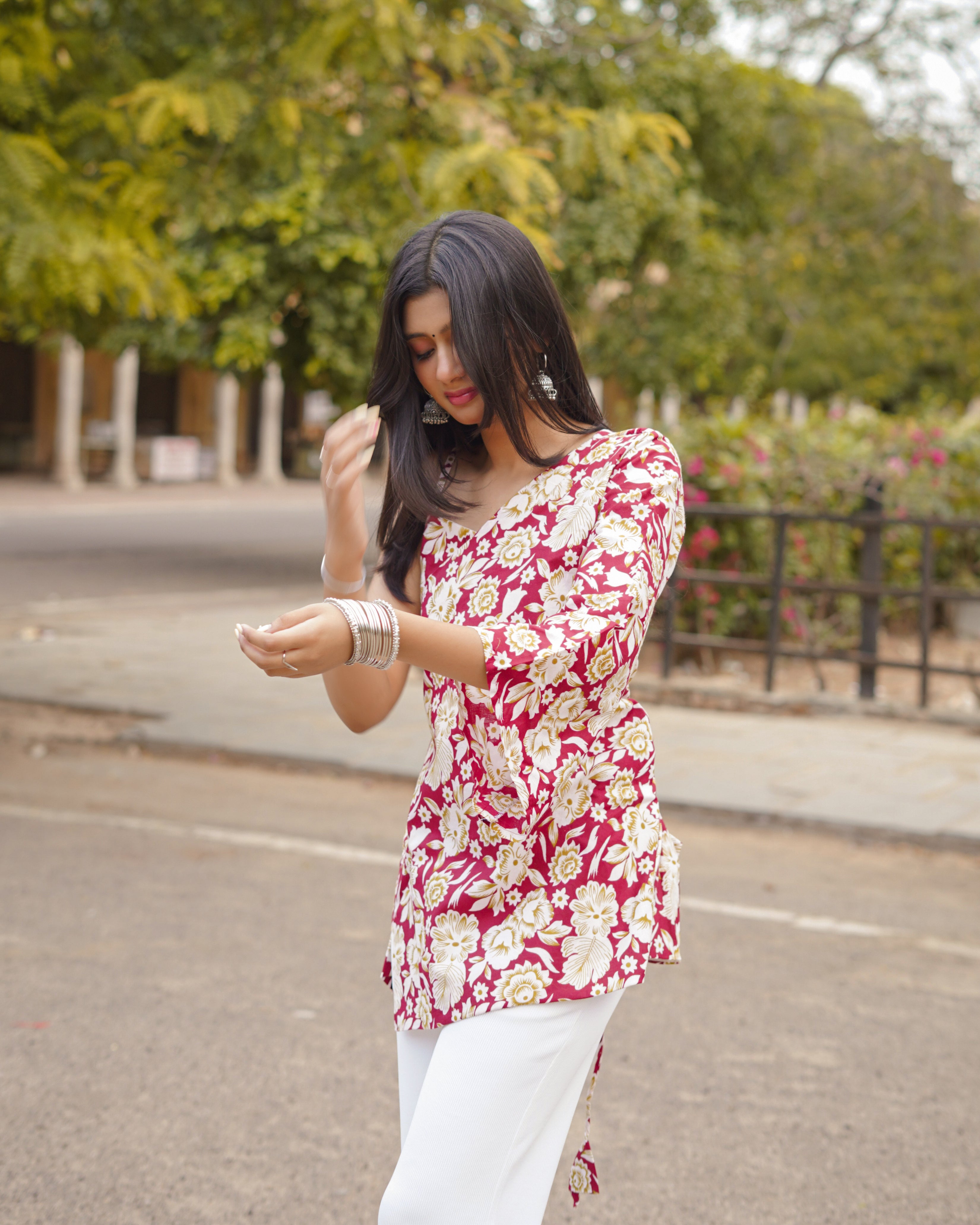 Aaira | Corset Back Digital Print Cotton Short Kurti