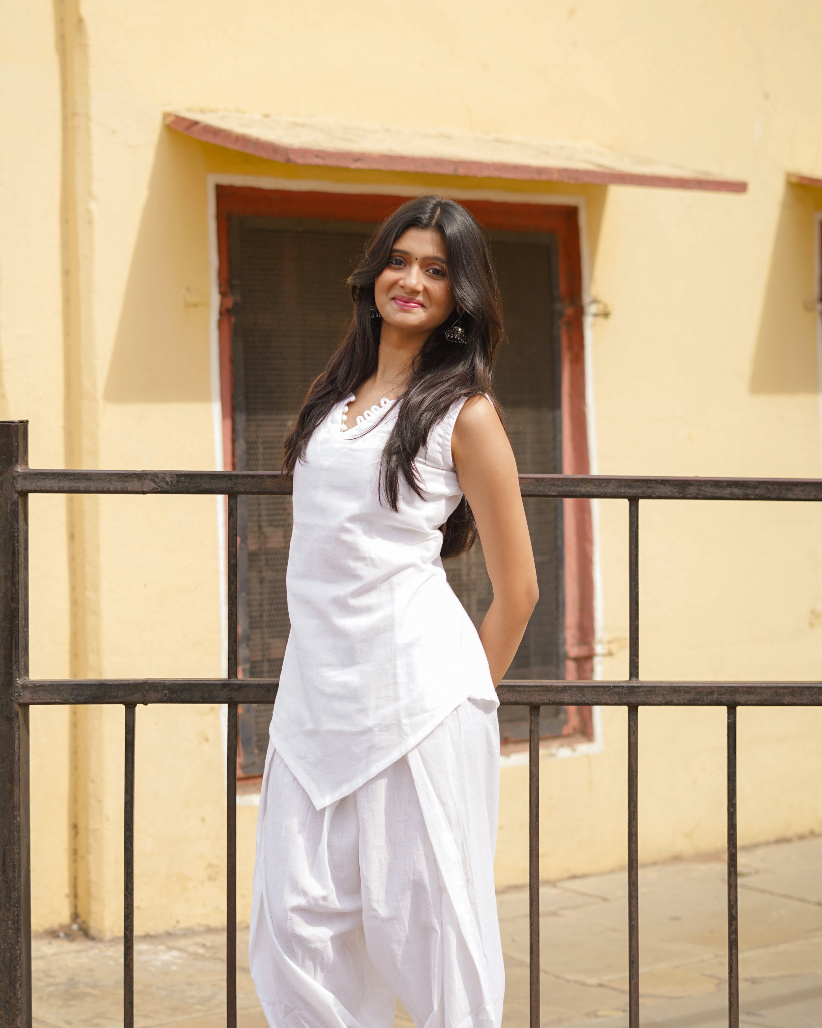 Chhavi – White Cotton Co-ord Set for Women