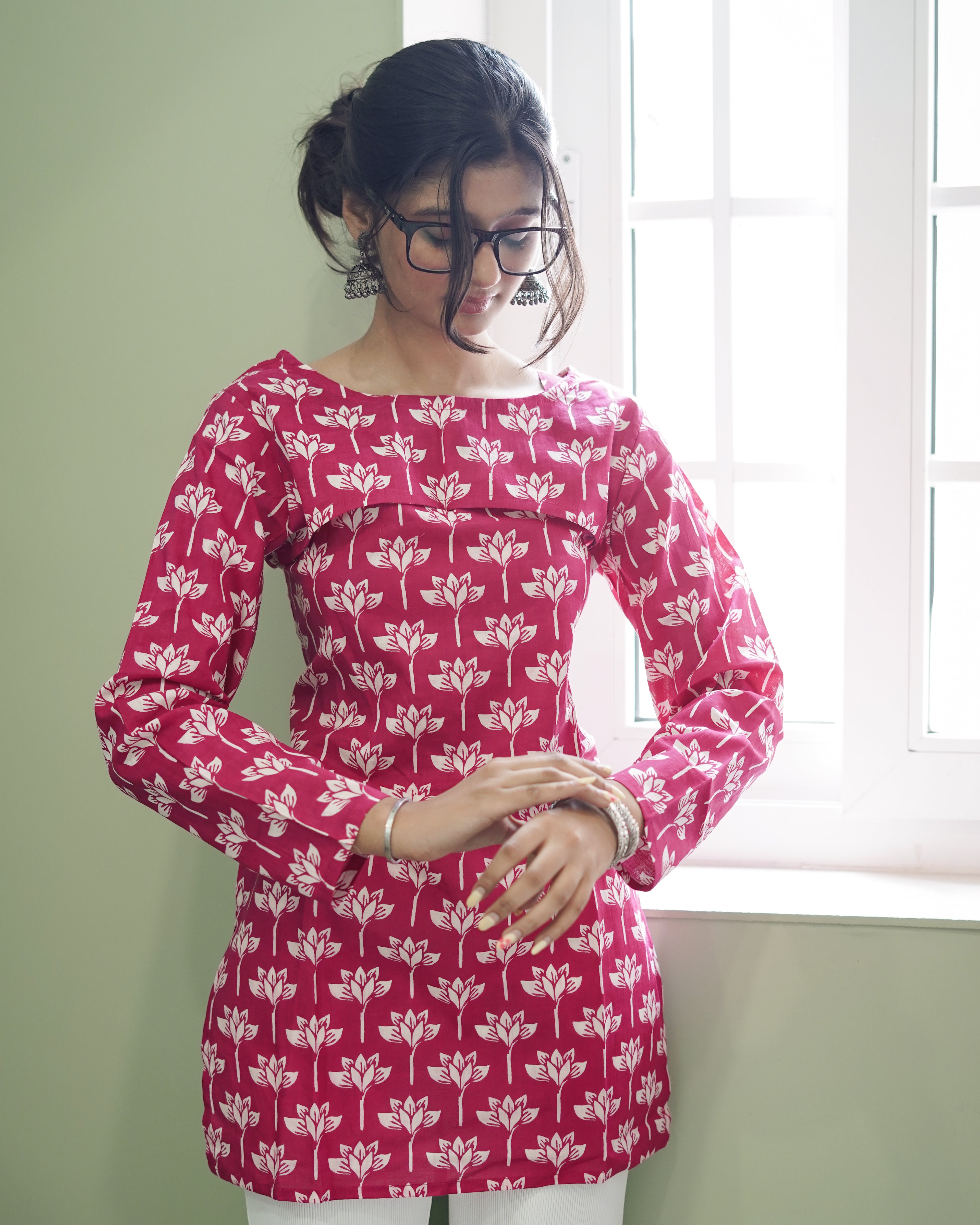 RUBY LOTUS: HAND-PRINTED COTTON SHORT KURTI WITH OVERLAY DETAIL