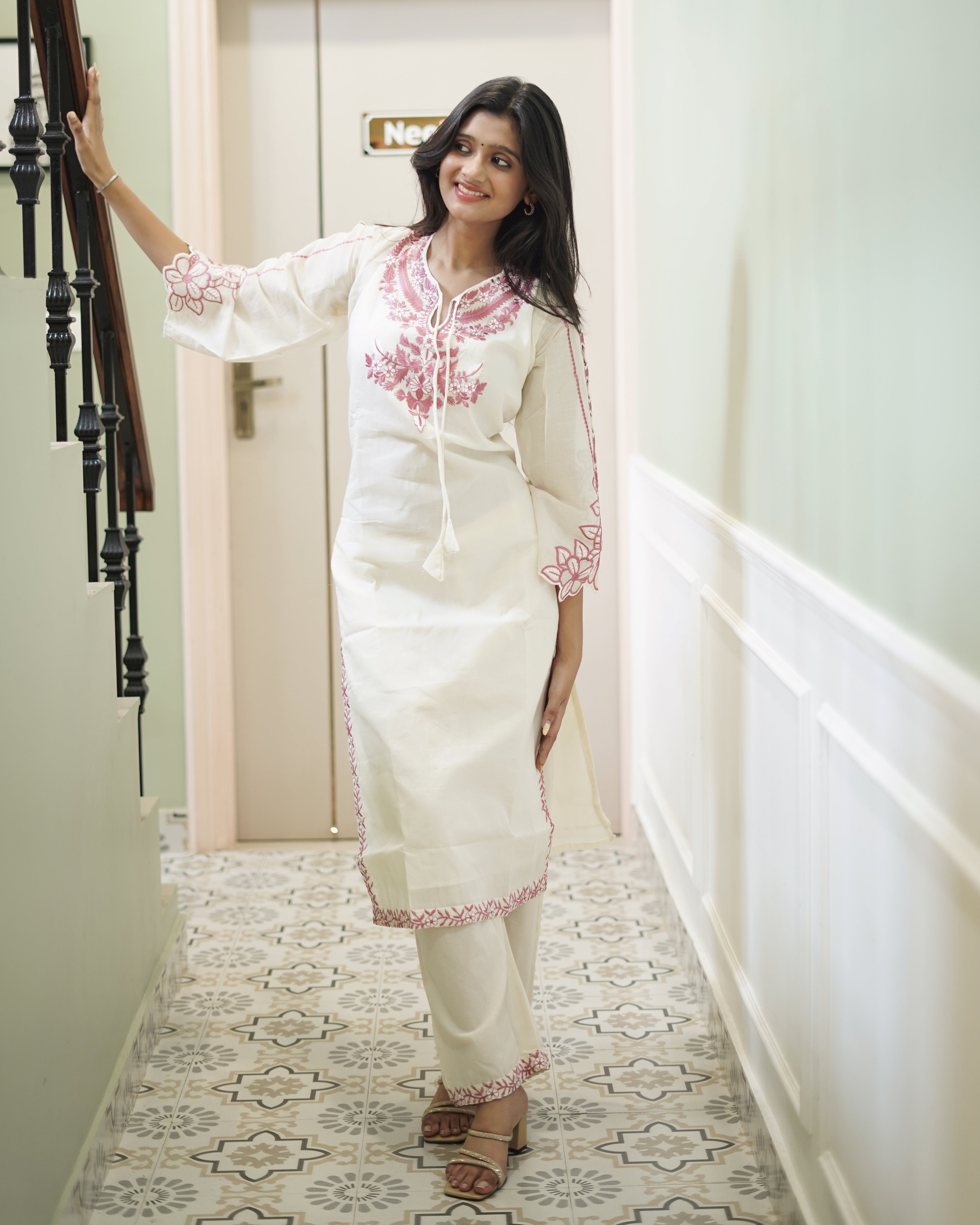 Ivory Cotton Kurta Set with Intricate Magenta Floral Embroidery (3-Piece Set)