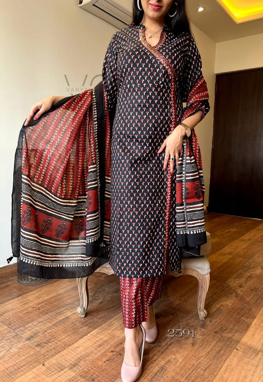 Jaipuri Hand Block  Print Side Slit Cut And Angrakha Style