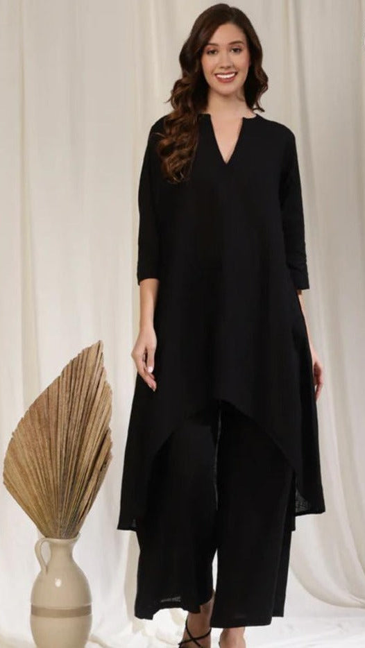 Monochrome Kurta Set With Flared Palazzo