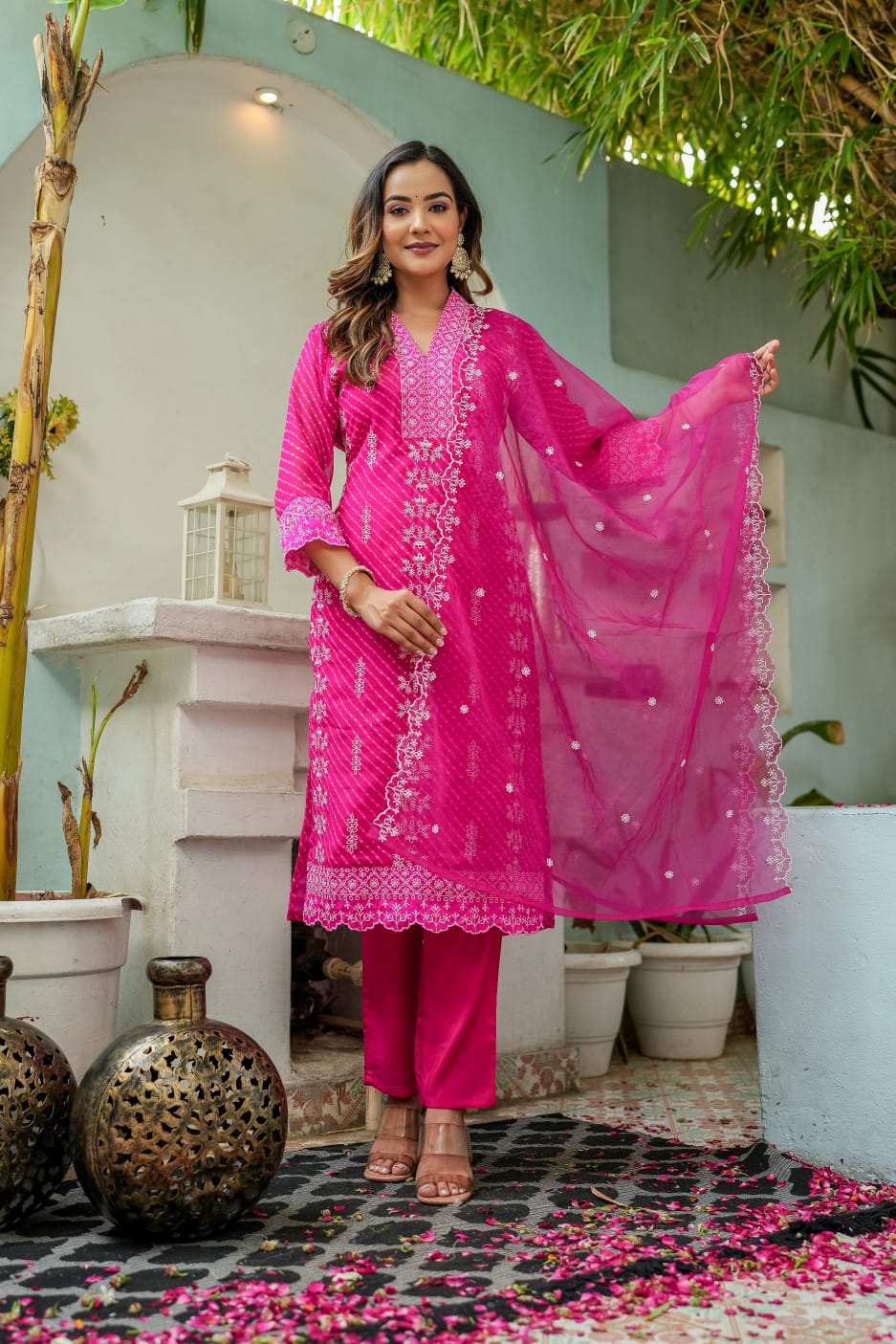 Pink Mothra Leheriya Georgette Kurta Pant Dupatta Set In Thread Work