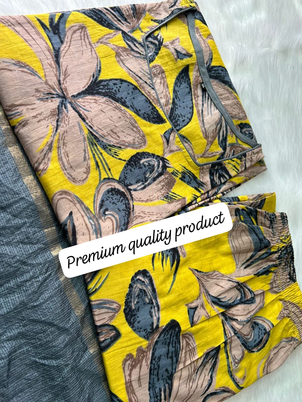YELLOW COTTON SIDE SLIT SLEEVLESS 3PCS SET