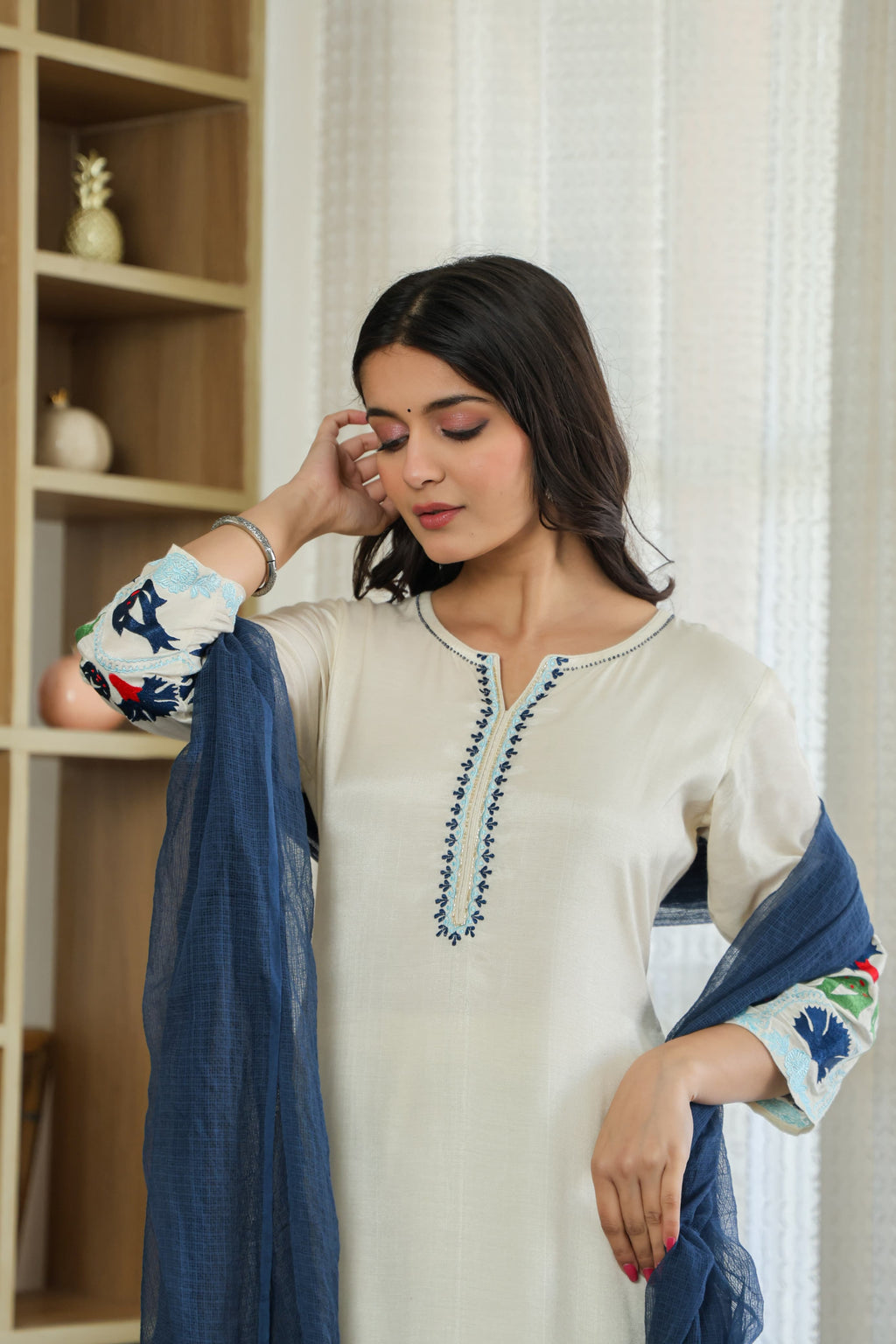 Pure Mulmul 3 Piece Suit Set with Dupatta