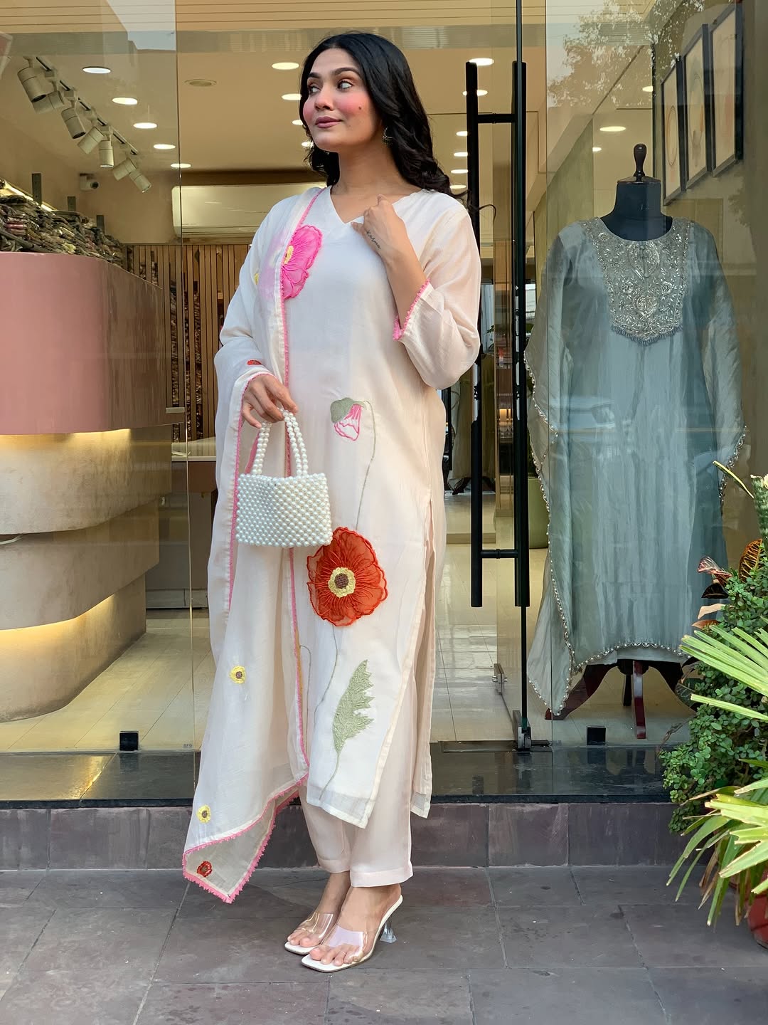 Hand-Appliqué Mul Cotton Suit Set