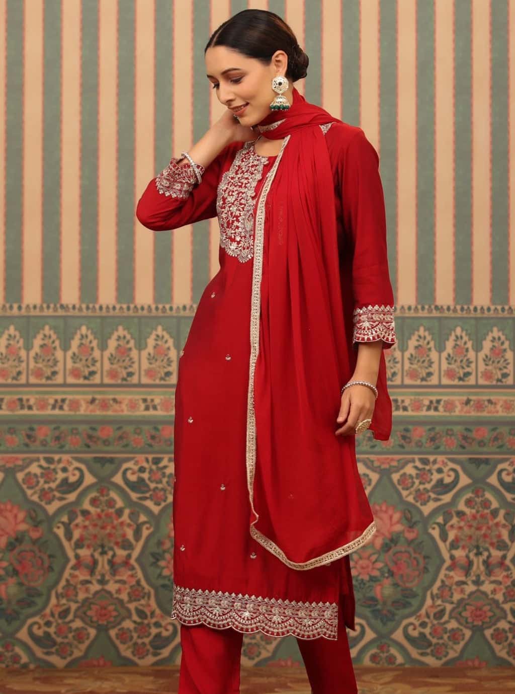 Red Special Dola Fabric Kurta Set with Zari